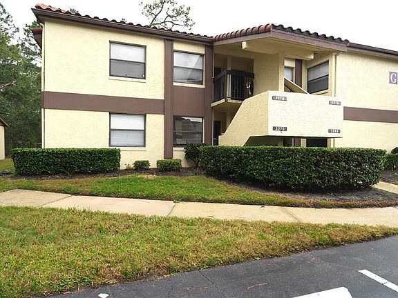 3rd image of 3276 Candle Ridge Ct #202