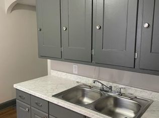 1360 S Arch Ave APT 5, Alliance, OH 44601