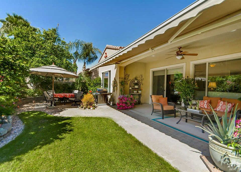 1st image of 40199 Calle Loma Entrada
