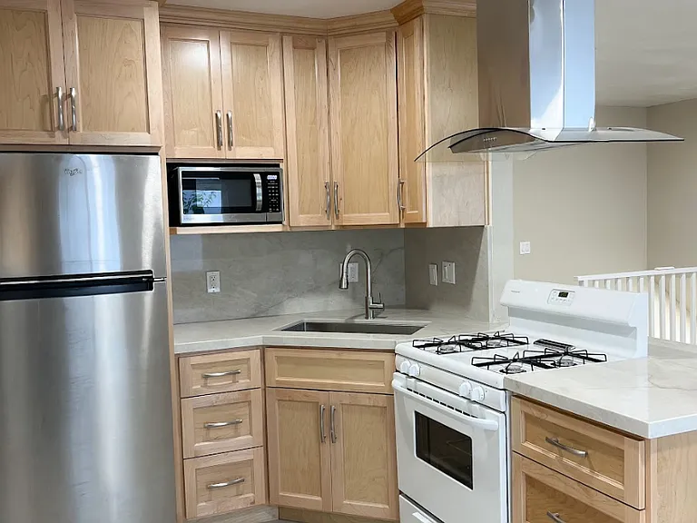 2317 Panama Dr #B — Photo 15