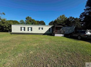 216 Main St, Maud, TX 75567