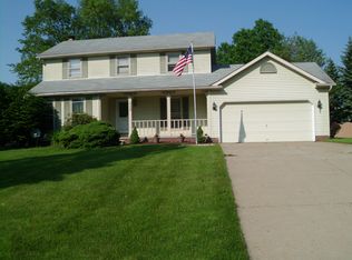 2996 Williamsburg Cir, Stow, OH 44224