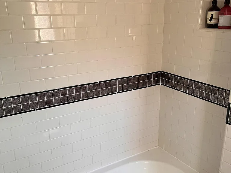 451 N Sierra Bonita Ave — Photo 10