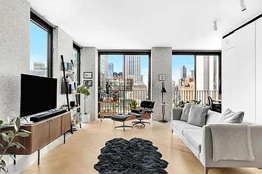 Rented by R New York