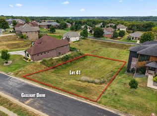 1568 W Gaslight Drive, Springfield, MO 65810