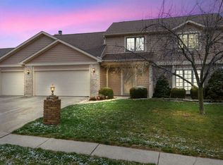 10425 Sun Hollow Pl, Fort Wayne, IN