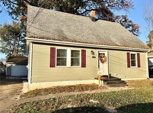 2856 Merriweather St NW, Warren, OH 44485