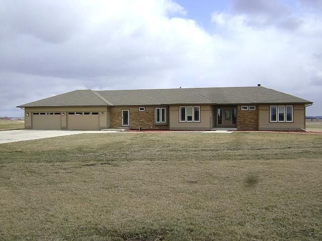 1st image of 345 224th Ave