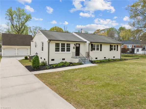 2307 Chatham Dr, Greensboro, NC 27408