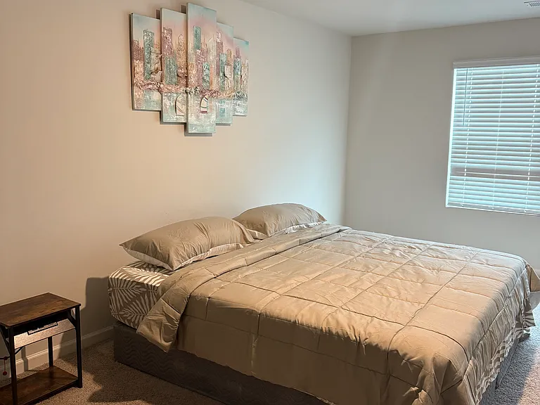 261 Berkeley Trce — Photo 15