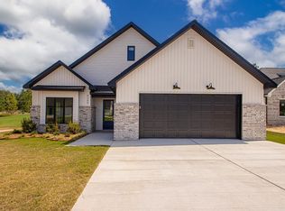 6209 Creekwater, Bryant, AR 72002