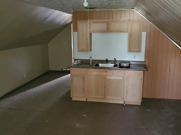 3387 E 142nd St #3 — Photo 2