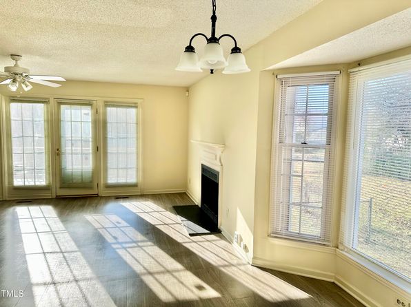 raleigh-north-carolina-443141238 picture