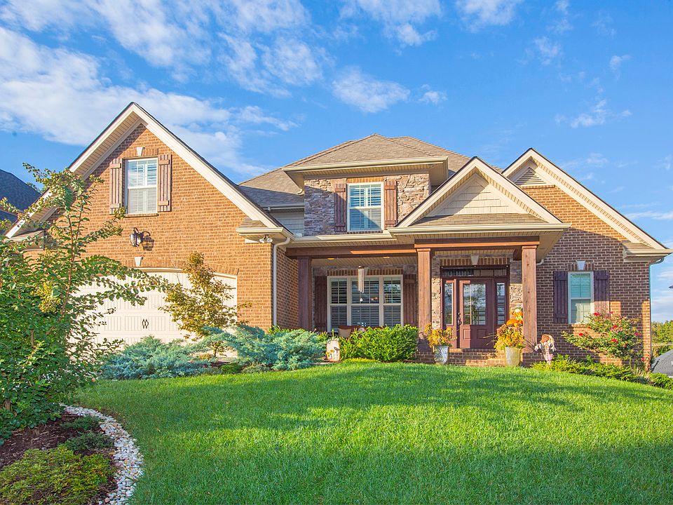 Stone & brck craftsman style