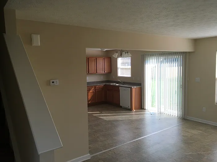4415 Bellchime Dr — Photo 8