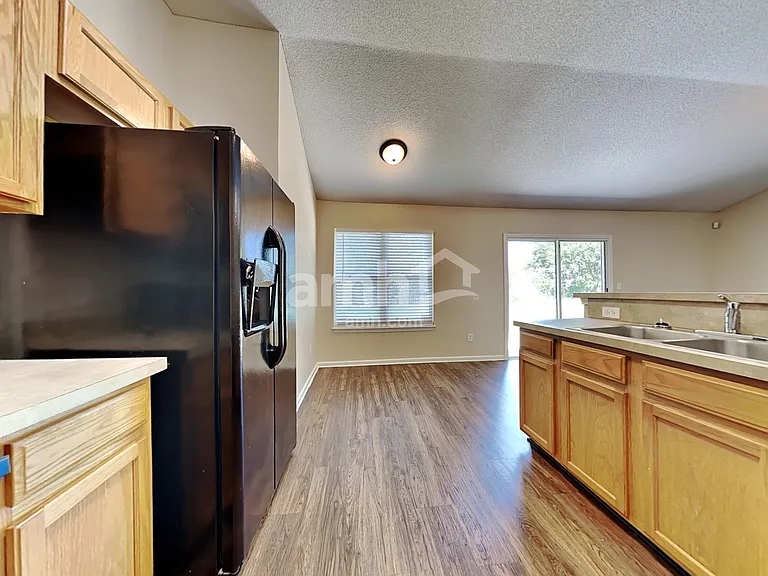 11418 Deep Springs Dr S — Photo 3
