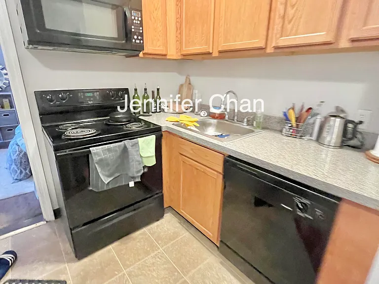 1134 Commonwealth Ave #3 — Photo 2