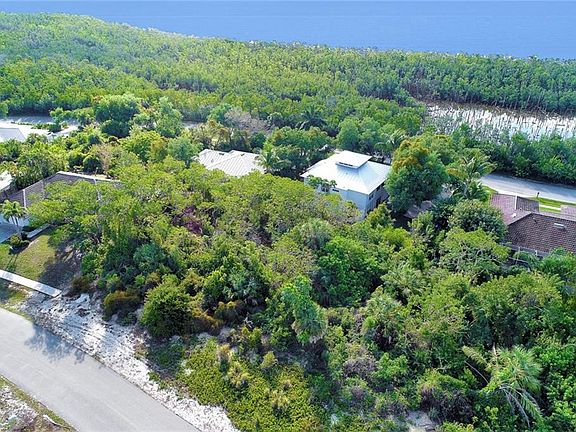 4th image of 1819 Dogwood Dr Lot 4