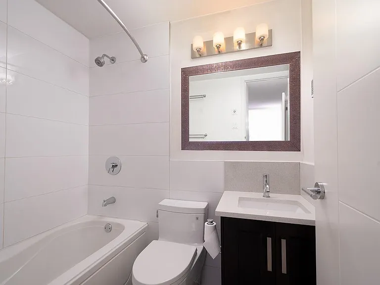 4548 Hastings St #302 — Photo 16