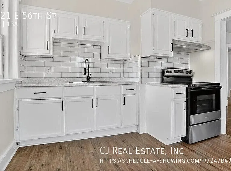 4121 E 56th St — Photo 4