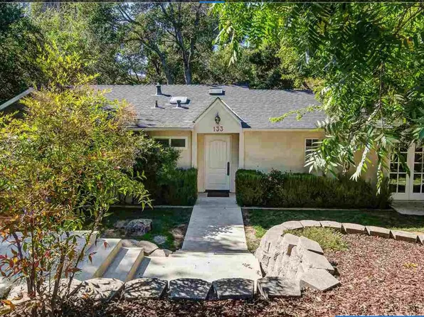 133 Glorietta Blvd, Orinda, CA 94563