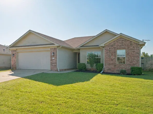 69 Willow Lake Dr, Ward, AR 72176