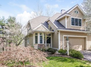 7 Beechwood Ln, Armonk, NY 10504