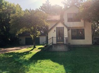 180 Beech St, Berea, OH 44017