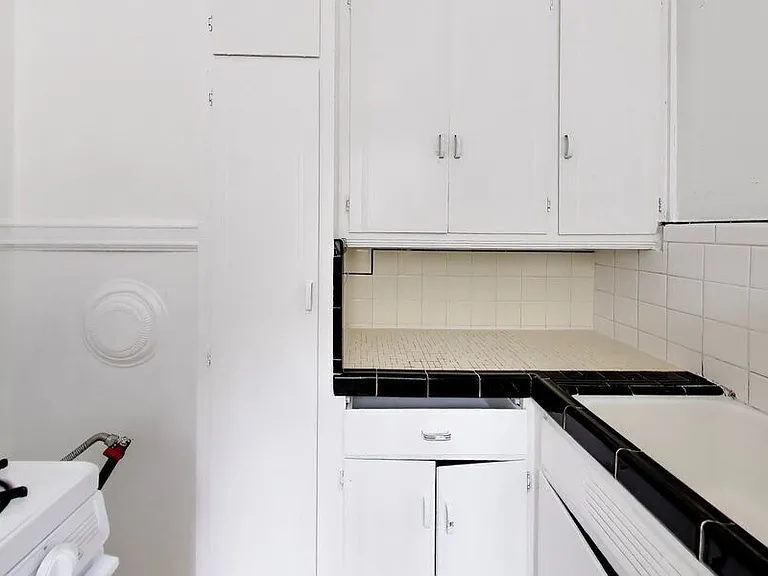 565 Geary Street — Photo 15