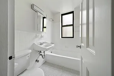 Rented by Cooper & Cooper Real Estate