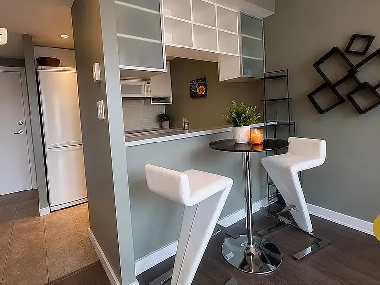 928 Beatty St #3109 — Photo 4