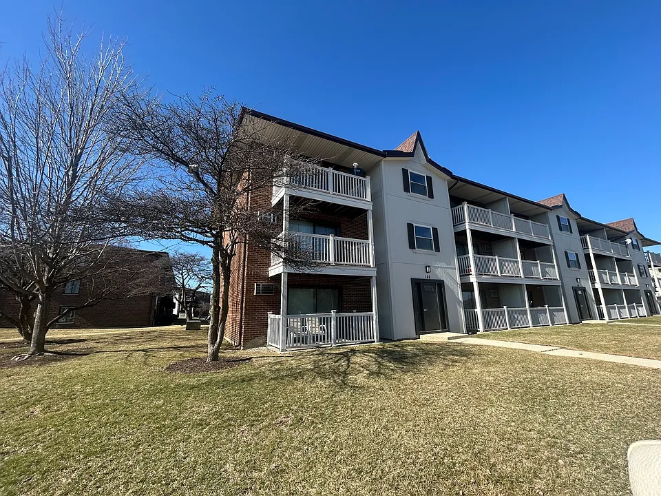 169 Gregory St #13
