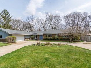 1600 Echo Valley Dr, Niles, MI 49120