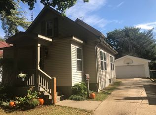 134 N Brown St, Genoa, IL 60135