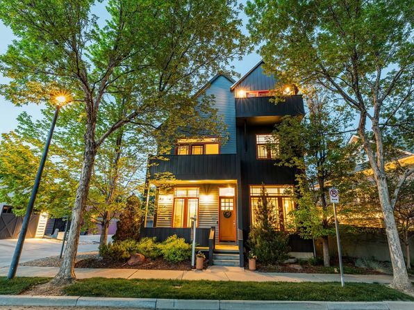 920 Neon Forest Cir