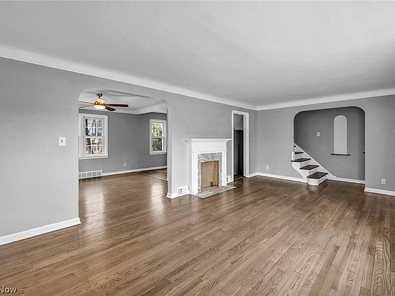 4th image of 4304 Clague Rd