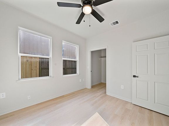 2nd image of 4415 Castor St