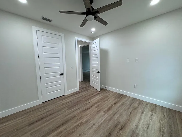 355 County Line Rd — Photo 13