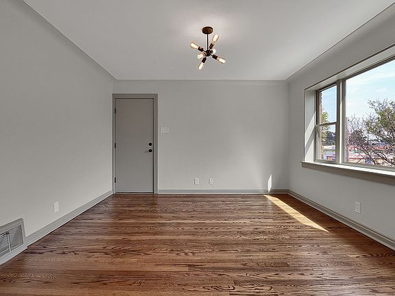 3rd image of 4915 Pernod Ave #2W-819