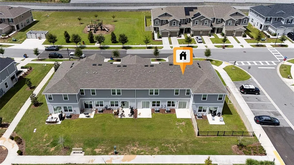 9425 Westside Hills Dr — Photo 4