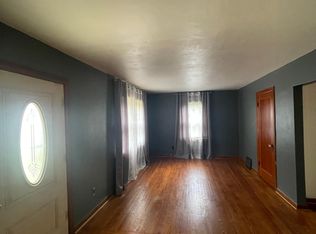 1421 Orchard St, Belleville, IL 62221