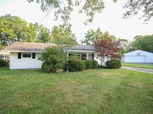 2257 Clyde St, Poland, OH 44514