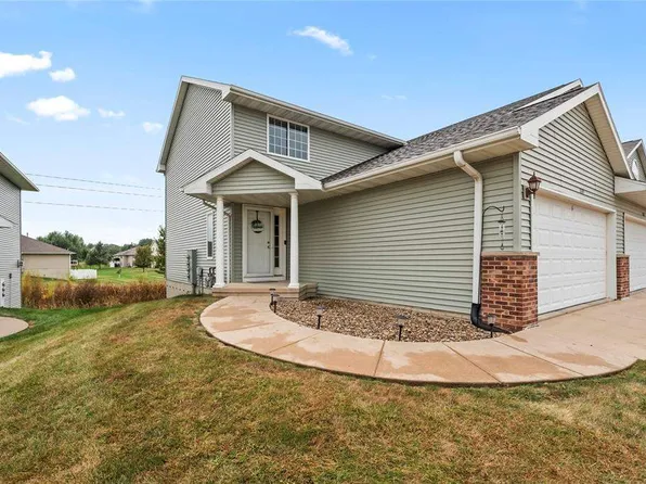 2605 Greenway Ct, Marion, IA 52302