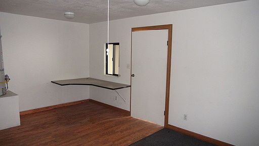 4th image of 1055 Industrial Way Ste 27