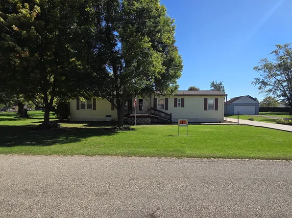 1601 S Vermillion St, Streator, IL 61364