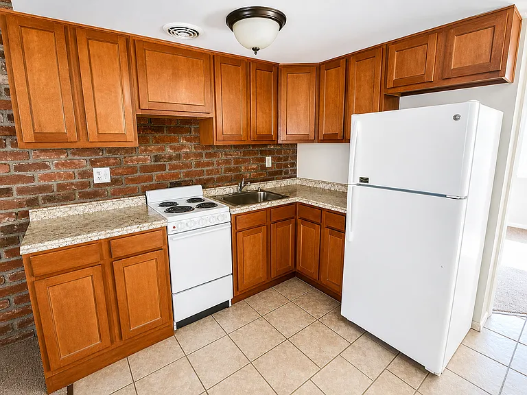 2-Bed/1-Bath (Unit 4)