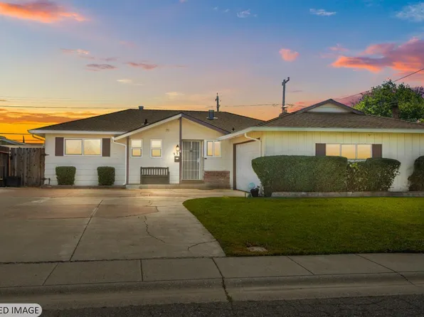 535 Amesbury Drive, Dixon, CA 95620