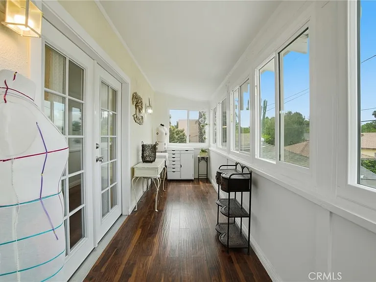 6139 Jamieson Ave — Photo 33