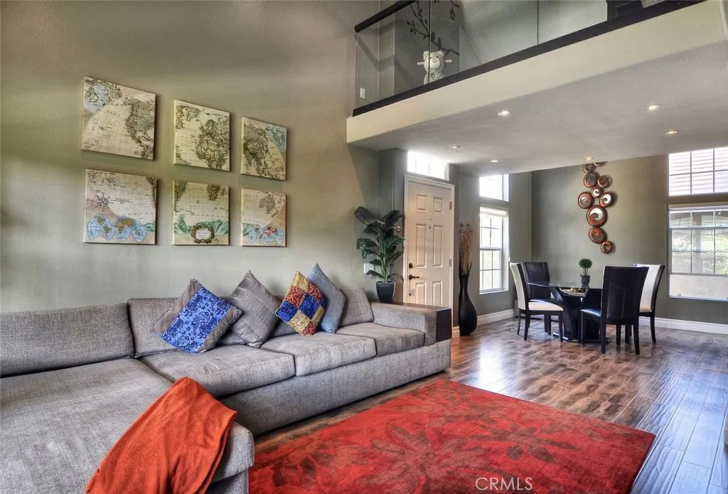 3 bed, 1524 sqft, $5,500 — Photo 3