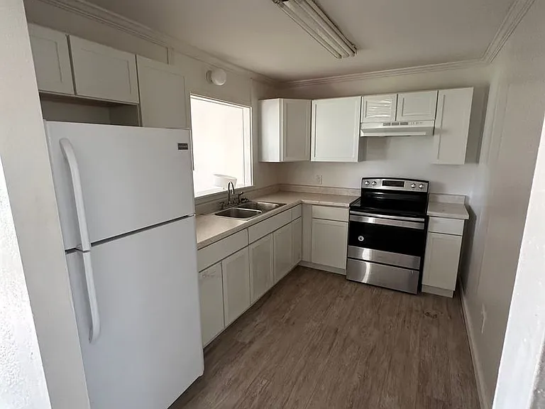 8429 Highway 613 — Photo 3